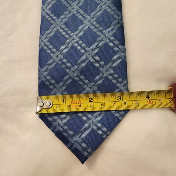 Lands End Men's Blue Tie with Geometric Check Stripe Standard Size Classic Style - Picture 3 of 7